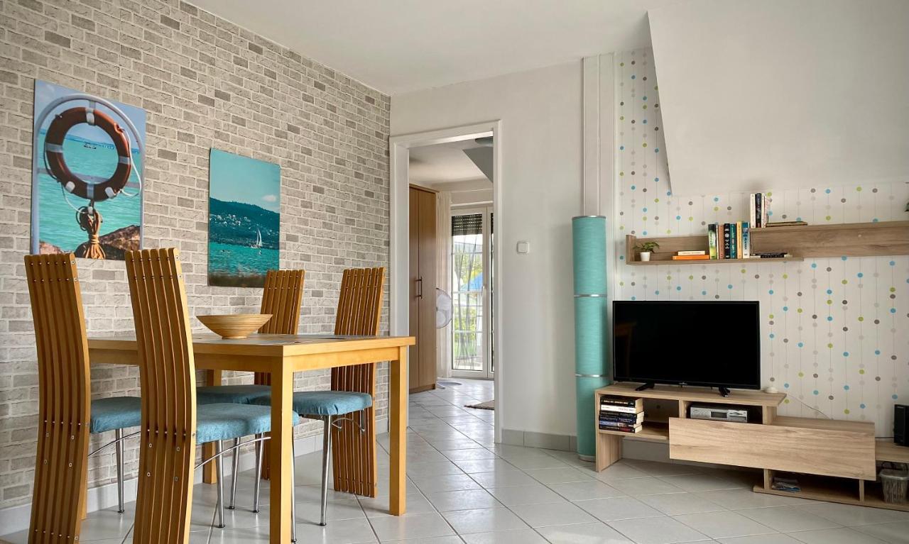 Nefelejcs Apartmanhaz Gyenesdiás Extérieur photo