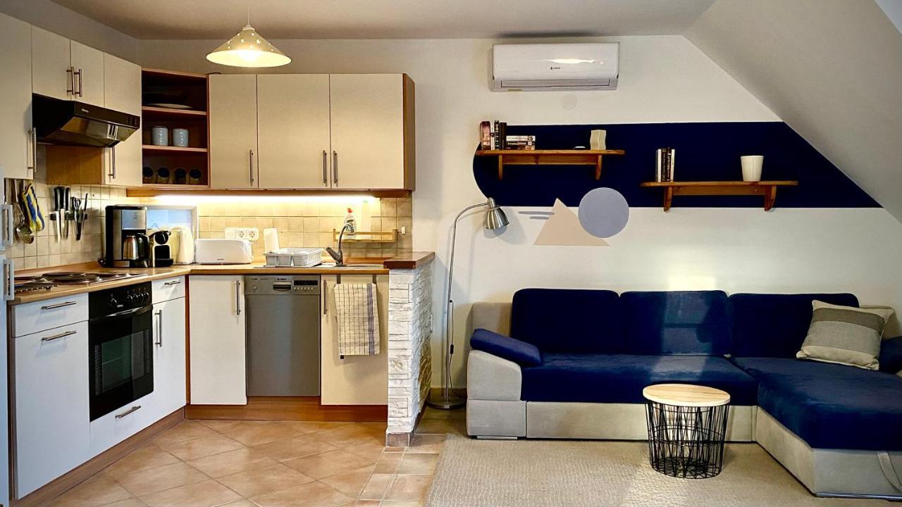 Nefelejcs Apartmanhaz Gyenesdiás Extérieur photo